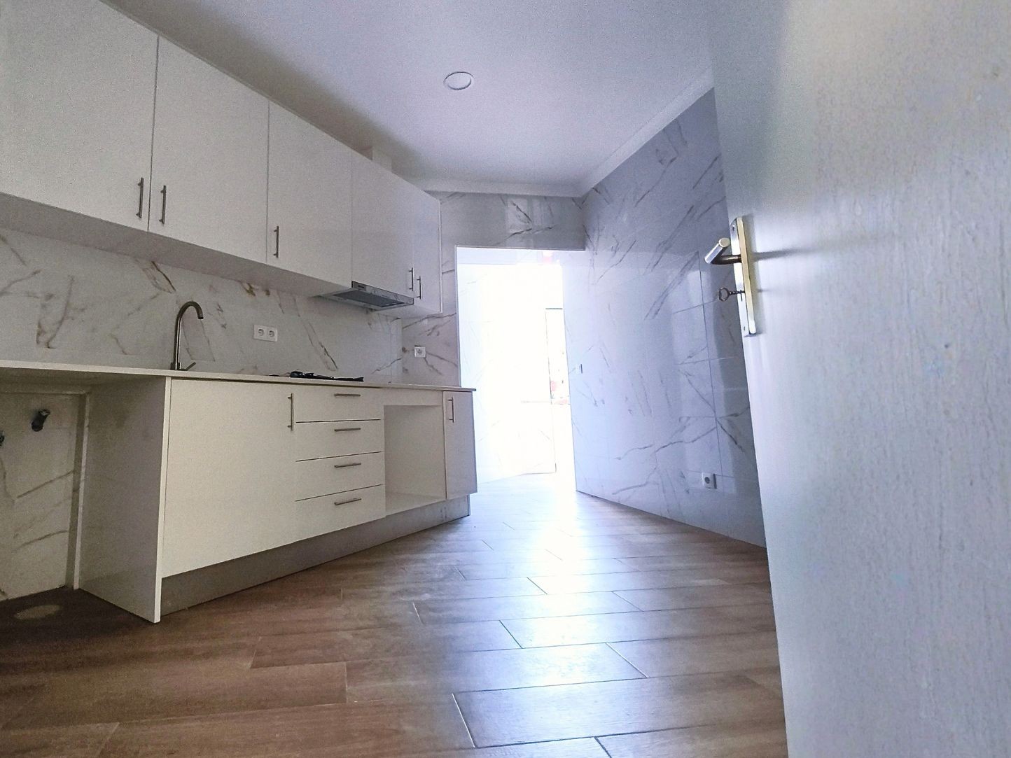 (02) T3, totalmente remodelado