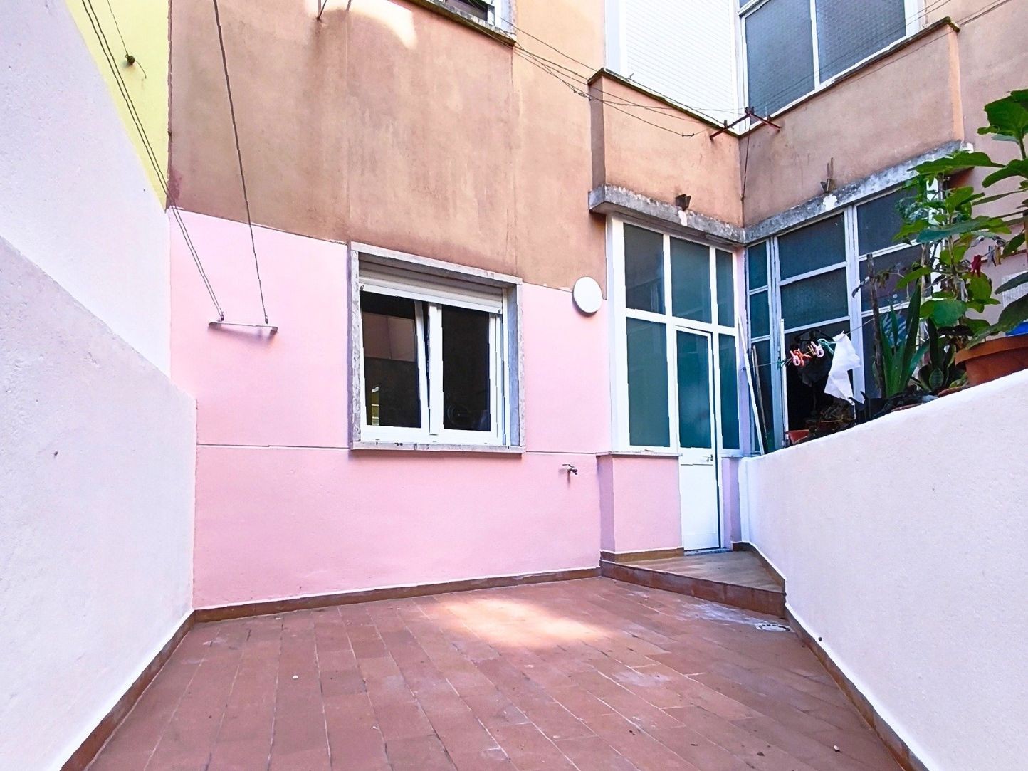 (02) T3, totalmente remodelado